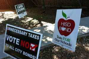 two sign for and against the HISD bond