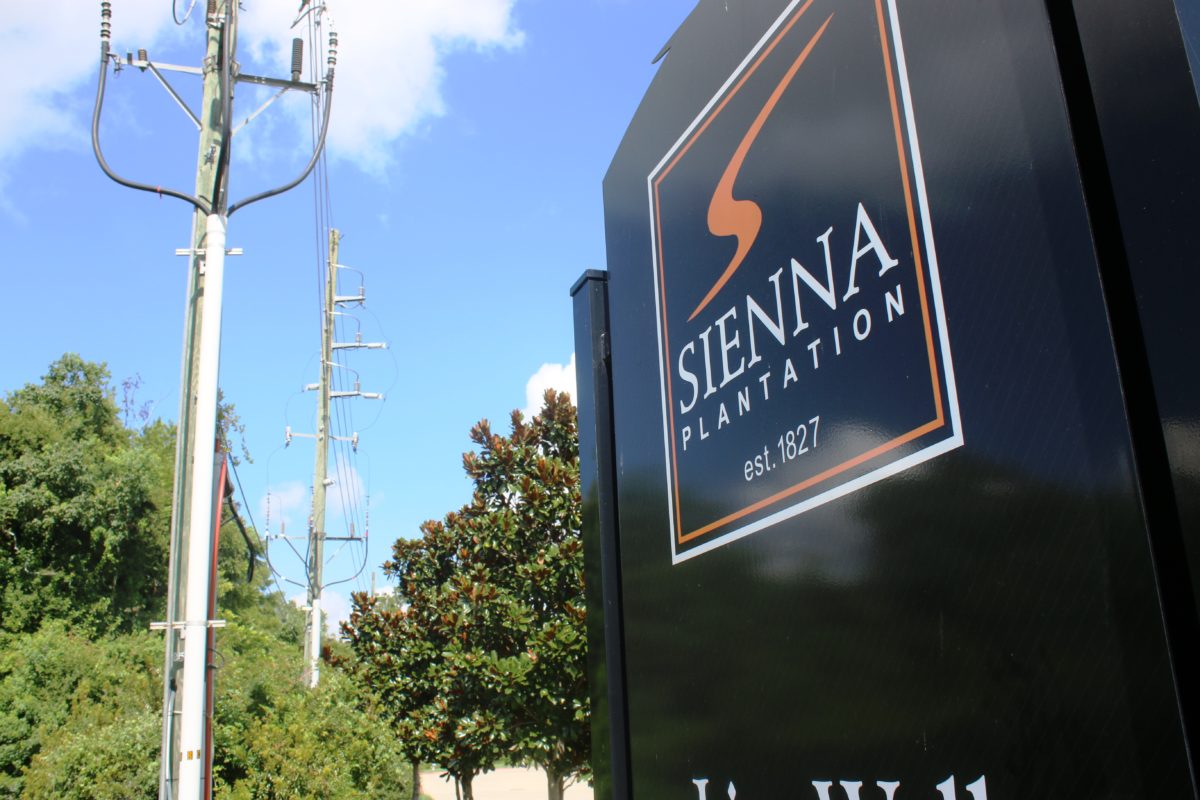 CenterPoint Energy says it will spend $1 millon upgrading electricity lines in Sienna Plantation