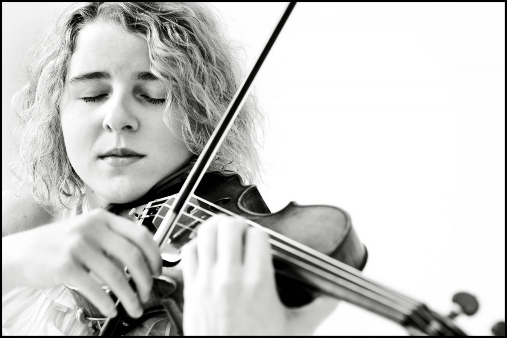 Violinist Caroline Goulding