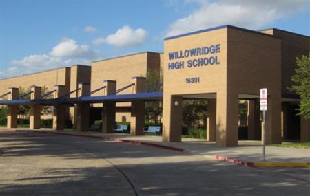 Mold has infested Willowridge High School, located in Fort Bend County, and school district officials are having to look for an alternative location for the beginning of the 2017-18 academic year.