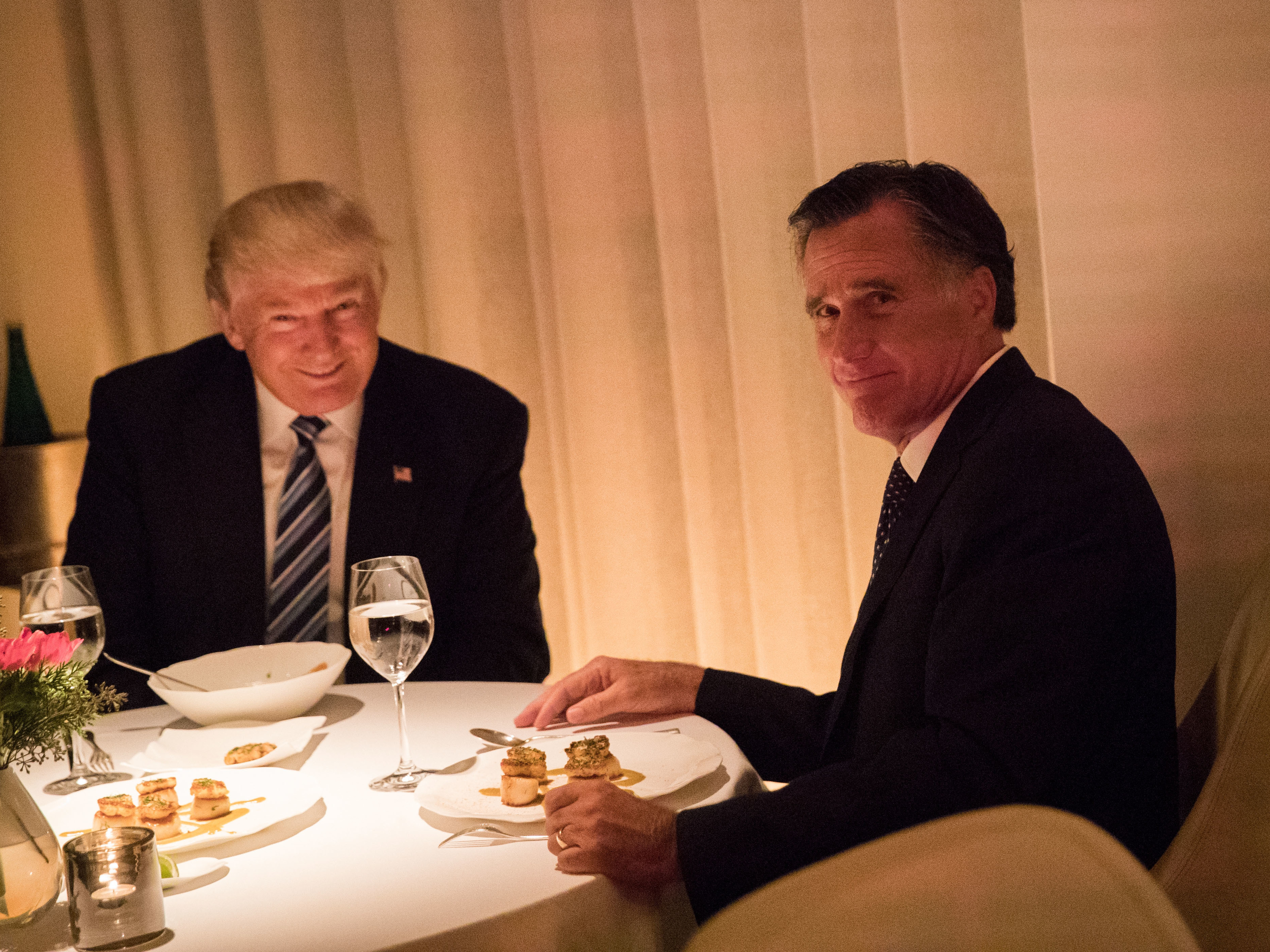 President-elect Donald Trump and Mitt Romney dine at Jean Georges restaurant, on Nov.  29, 2016 in New York City.