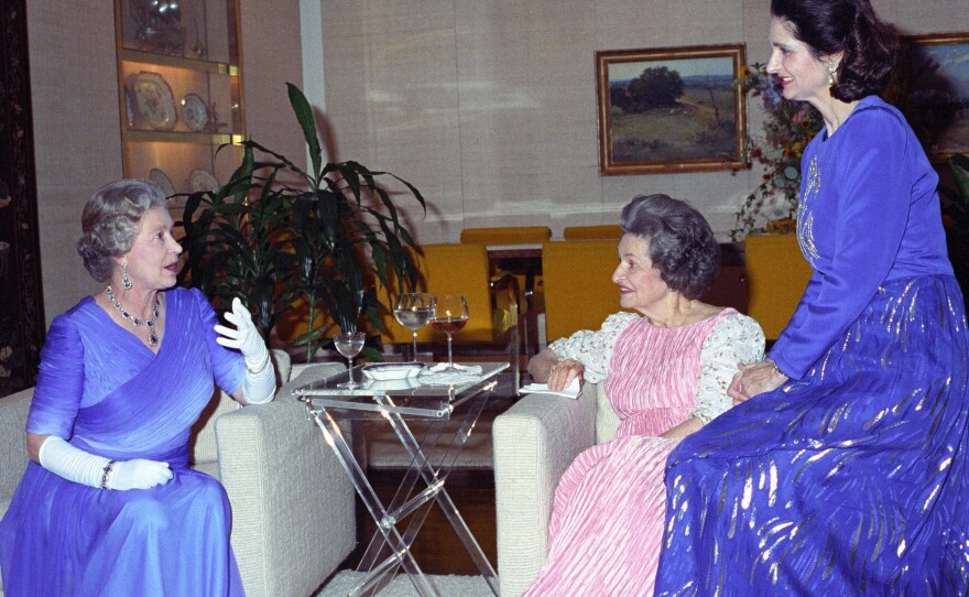 Queen Elizabeth II meets with former First Lady Lady Bird Johnson and her daughter Lynda Johnson Robb during her 1991 visit to Texas.  (Photo Credit: LBJ Library Photo by Frank Wolfe)